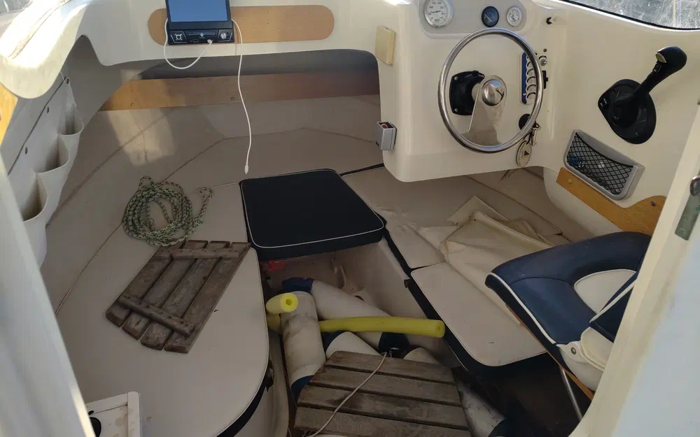 slider 13 Quicksilver Pilothouse 580