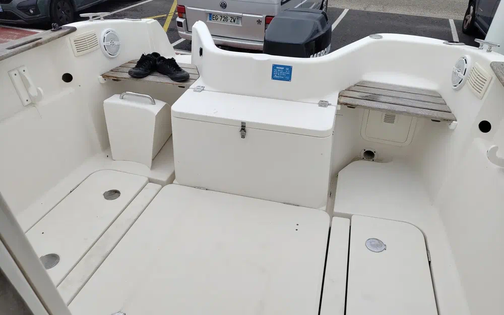 slider 12 Quicksilver Pilothouse 580
