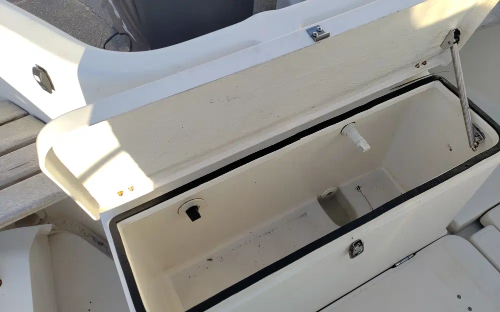 slider 10 Quicksilver Pilothouse 580