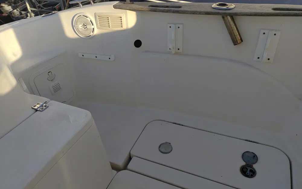 slider 6 Quicksilver Pilothouse 580