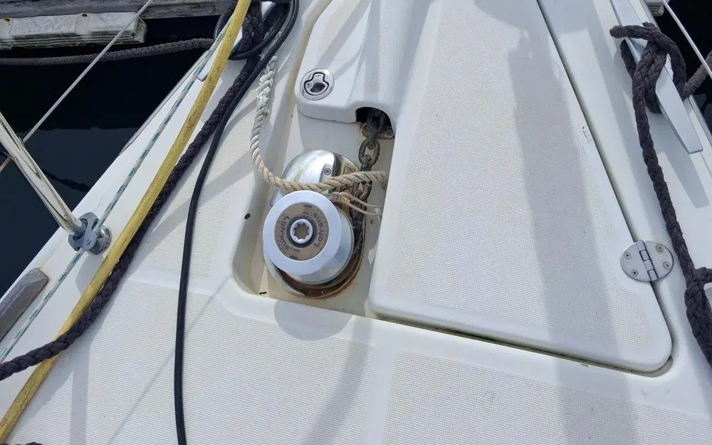 slider 4 Beneteau Oceanis 34