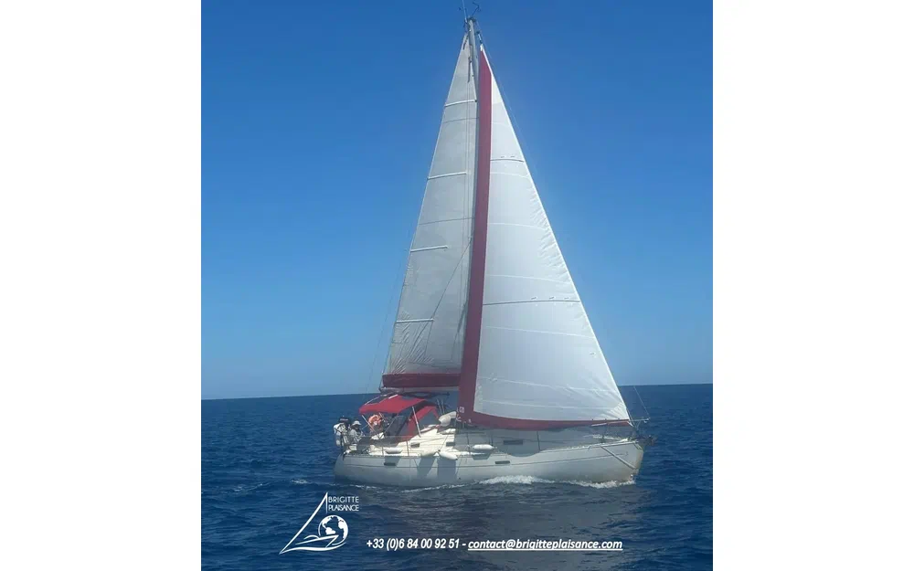 slider 2 Beneteau Oceanis 331 Clipper