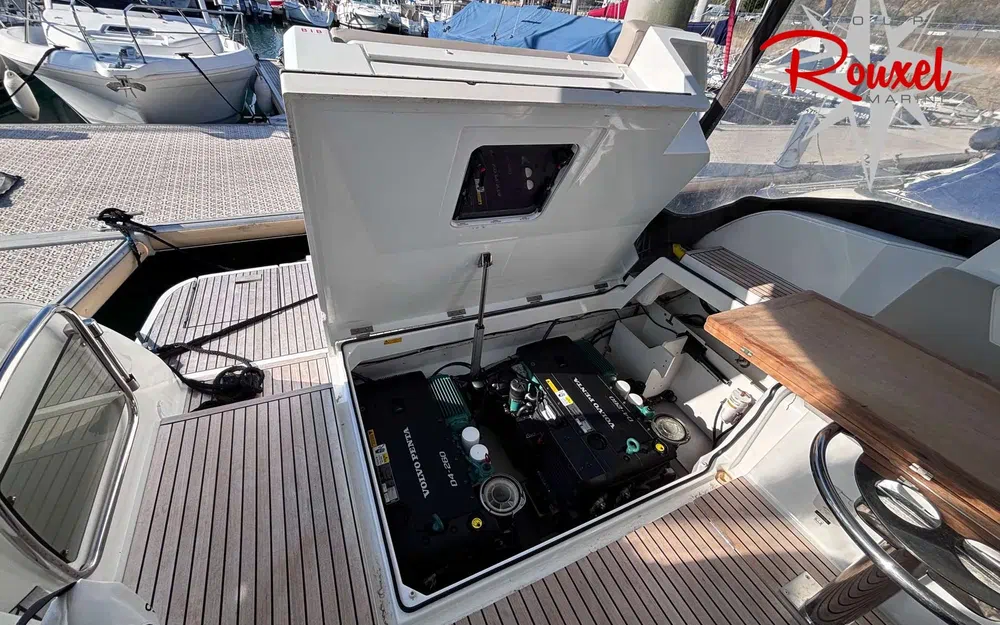 slider 12 Jeanneau Leader 36 Sportop