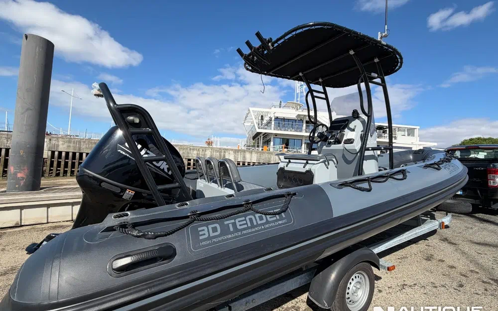 slider 3 3D Tender Patrol 650