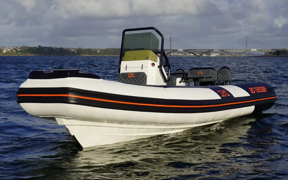 slider 7 3D Tender TR6 70cv