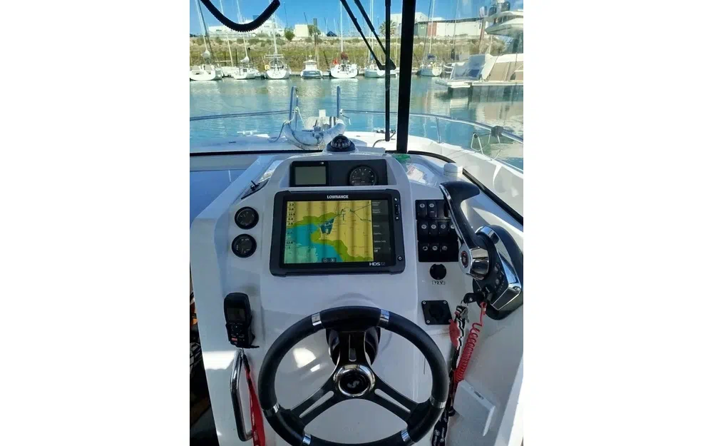 slider 2 Beneteau Barracuda 7