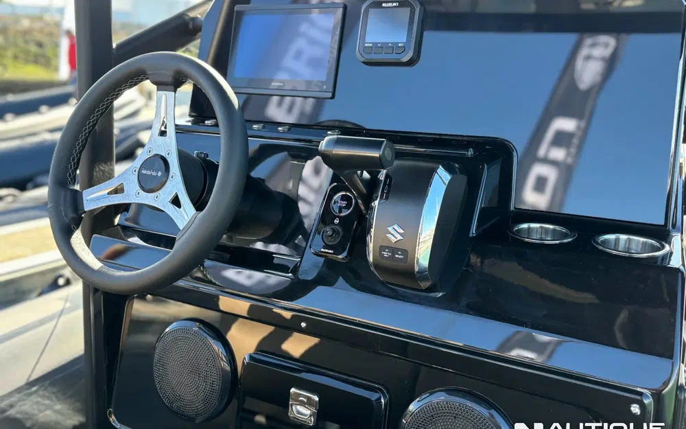 slider 13 Brig Navigator 22