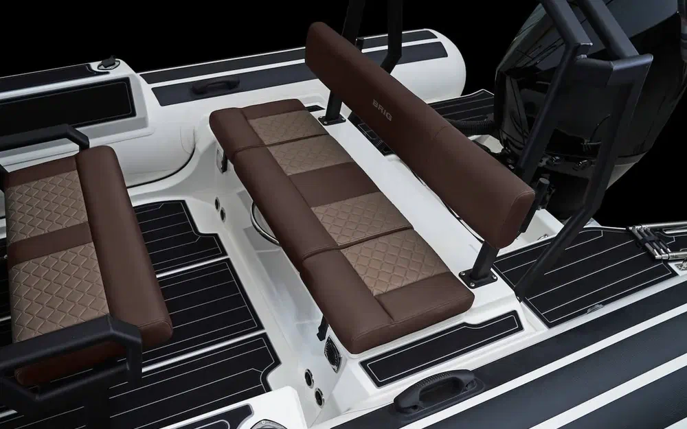 slider 15 Brig Navigator 24