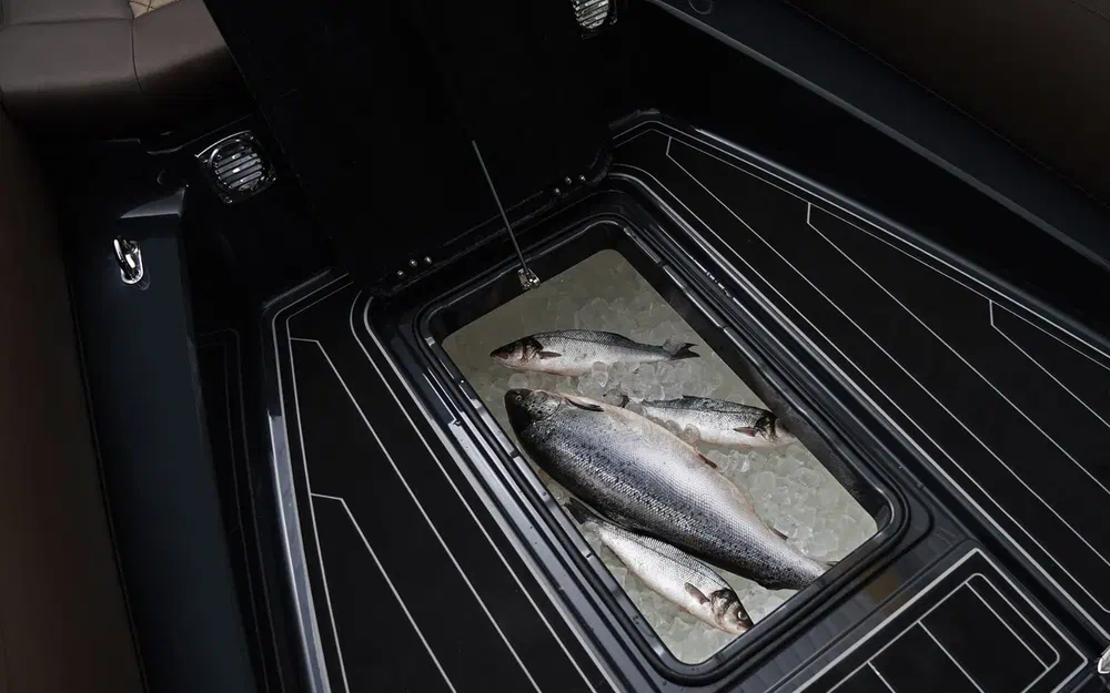 slider 13 Brig Navigator 26