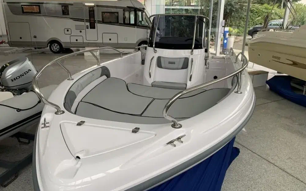 slider 8 4XC H19CC