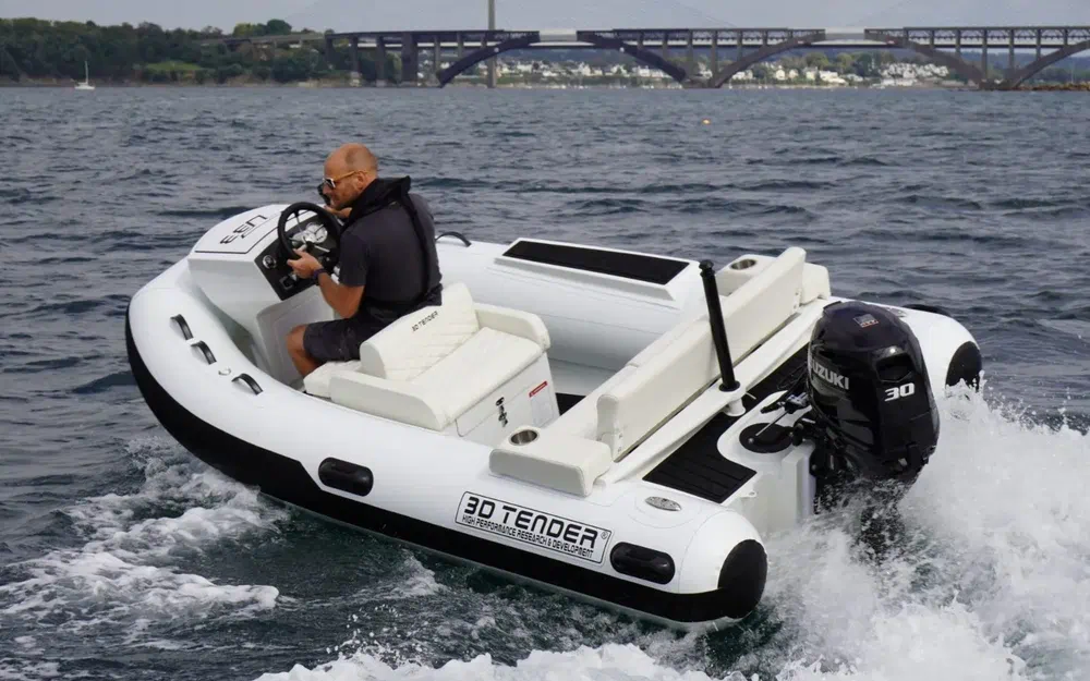 slider 7 3D Tender T33