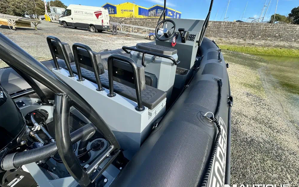 slider 9 3D Tender Nividic 550