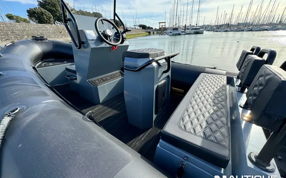 slider 6 3D Tender Nividic 550