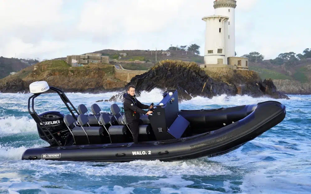 slider 11 3D Tender Patrol 670