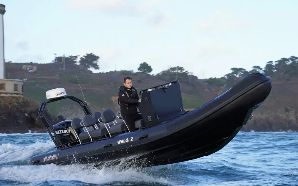 slider 4 3D Tender Patrol 670