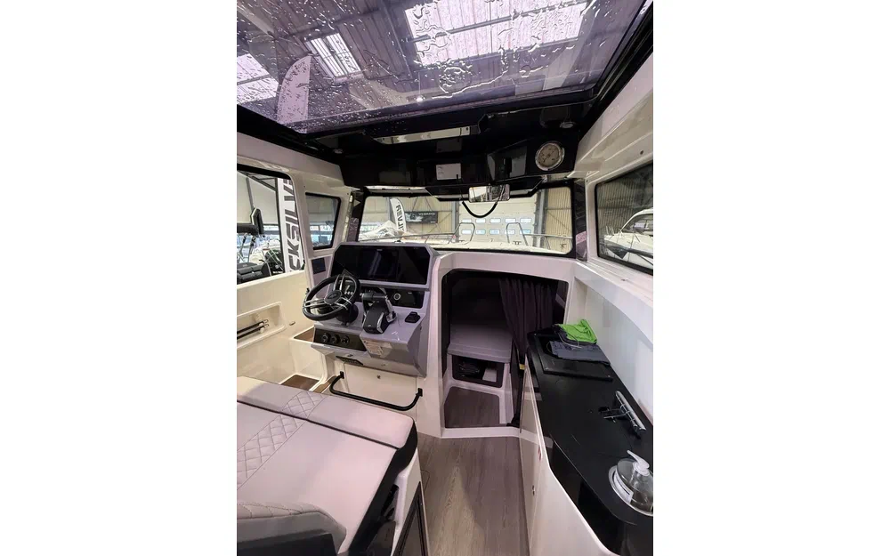 slider 12 Navan C30