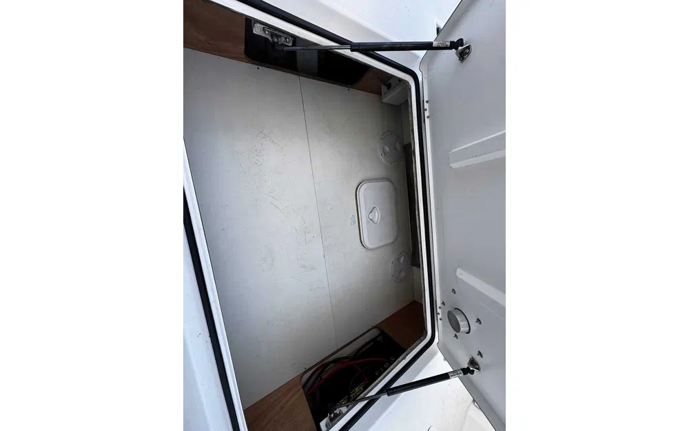 slider 11 Jeanneau Merry Fisher 855