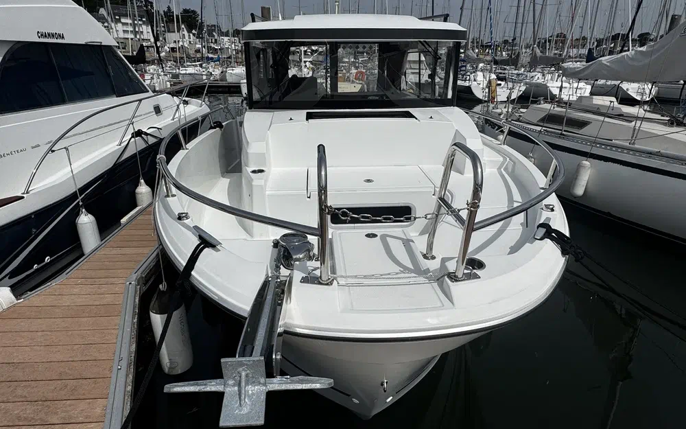 slider 2 Jeanneau Merry Fisher 895