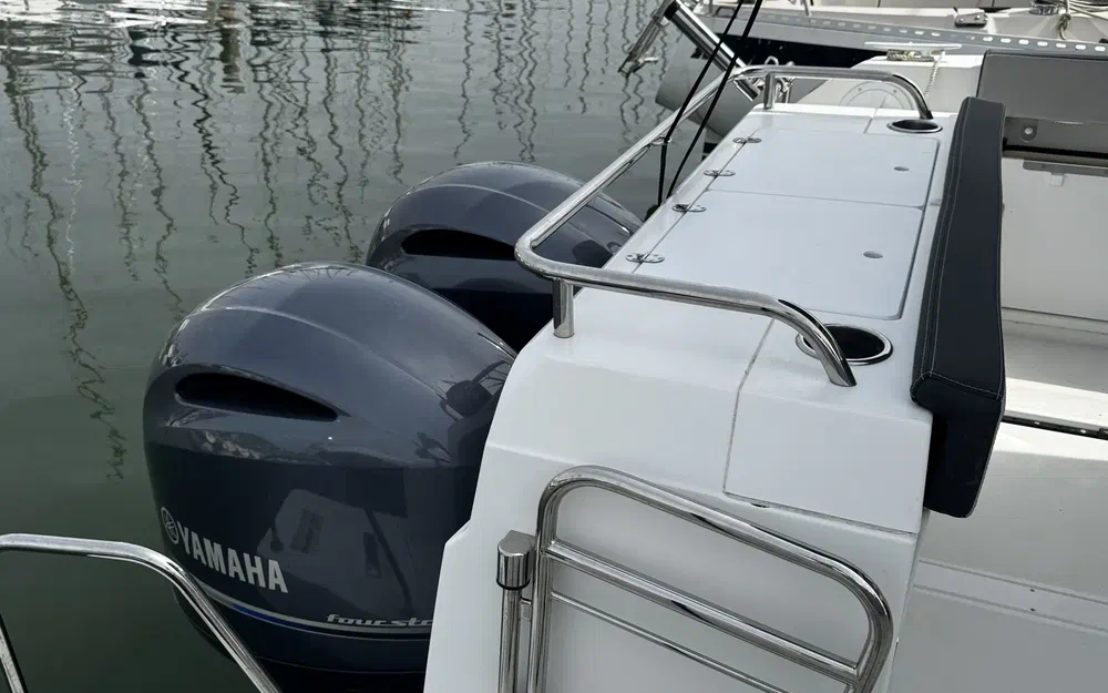 slider 8 Jeanneau Merry Fisher 895