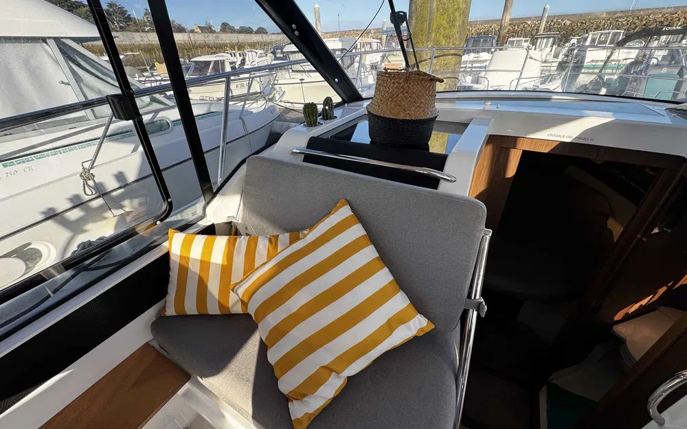 slider 13 Jeanneau Merry Fisher 895 Offshore