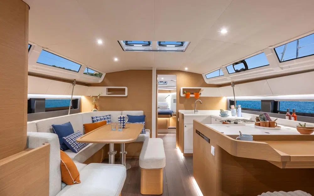 slider 4 Jeanneau Sun Odyssey 455