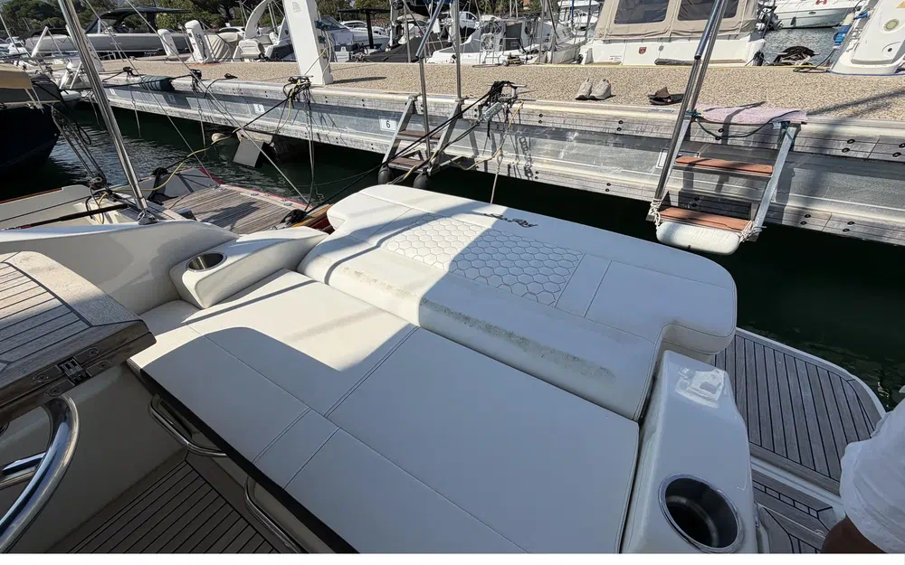 slider 8 Sea Ray 265 Sundancer