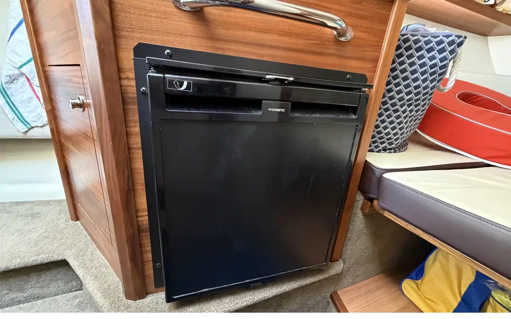 slider 23 Sea Ray 265 Sundancer