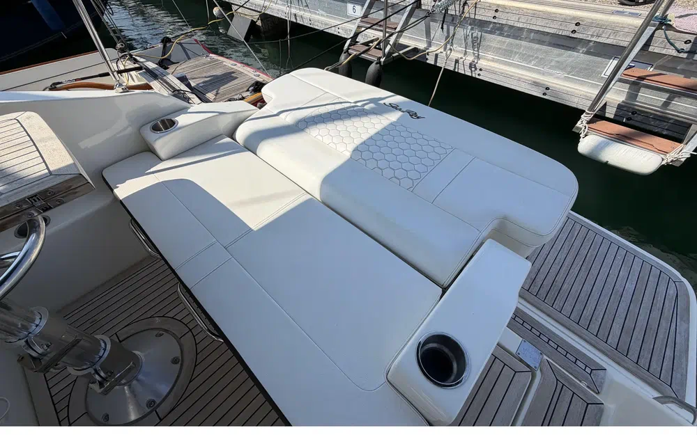 slider 32 Sea Ray 265 Sundancer