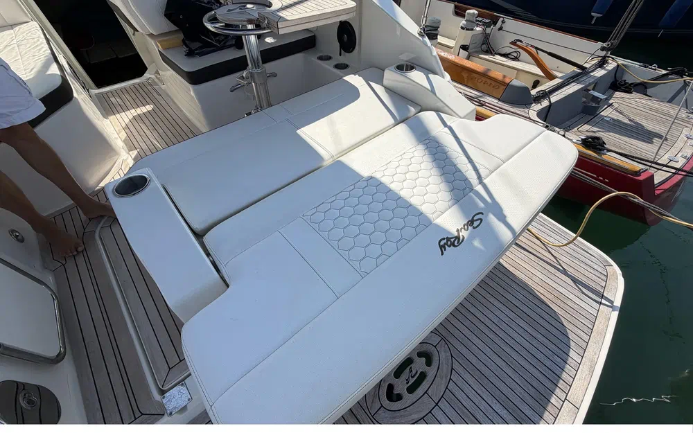 slider 34 Sea Ray 265 Sundancer