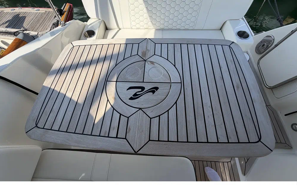slider 5 Sea Ray 265 Sundancer