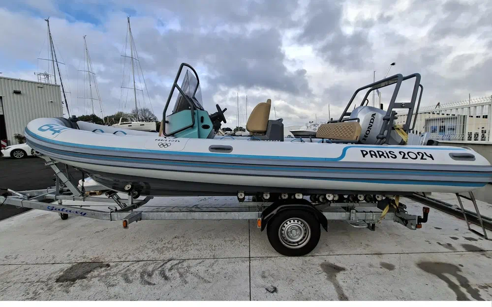 slider 1 Highfield Sport 600