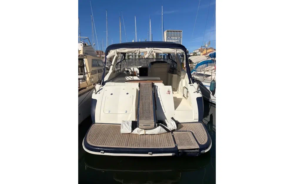 slider 1 Airon Marine 388