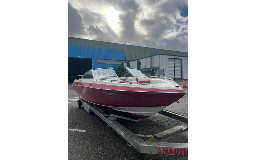 slider 3 Four Winns Horizon 200