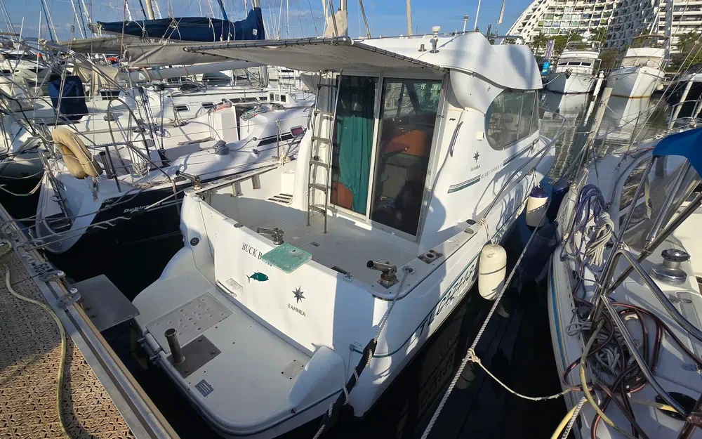 slider 1 Jeanneau Merry Fisher 805