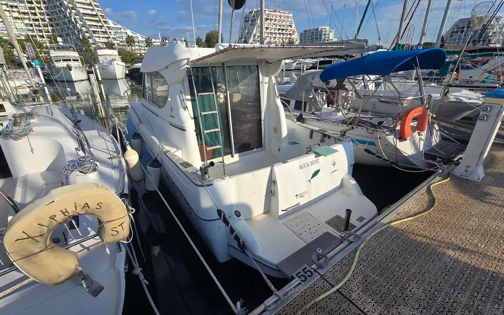 slider 2 Jeanneau Merry Fisher 805