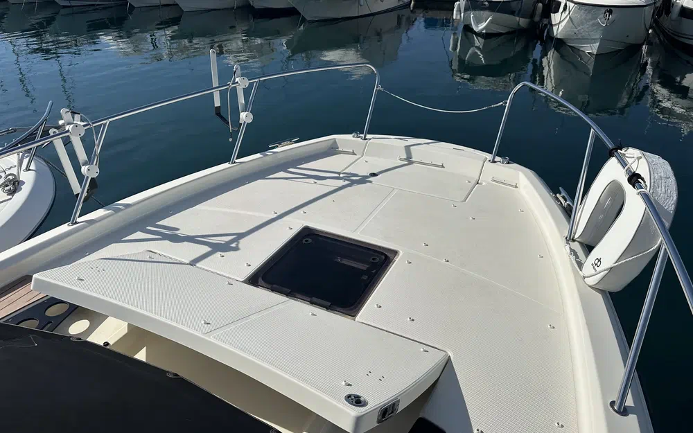 slider 1 Quicksilver Activ 875 Sundeck