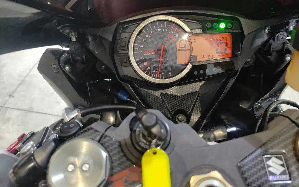 slider 4 Moto SUZUKI GSX-R1000