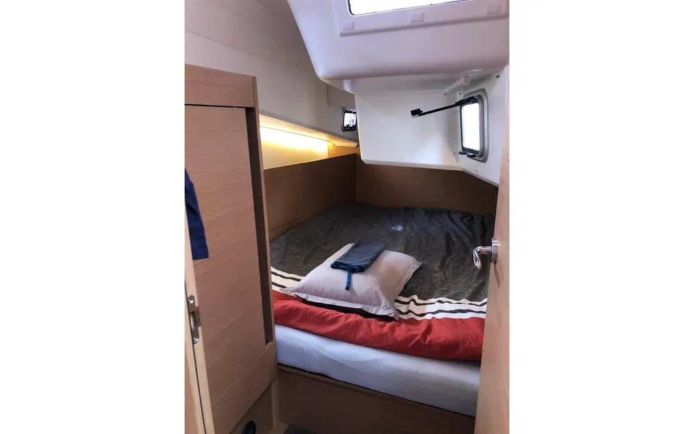 slider 20 Jeanneau Sun Odyssey 410
