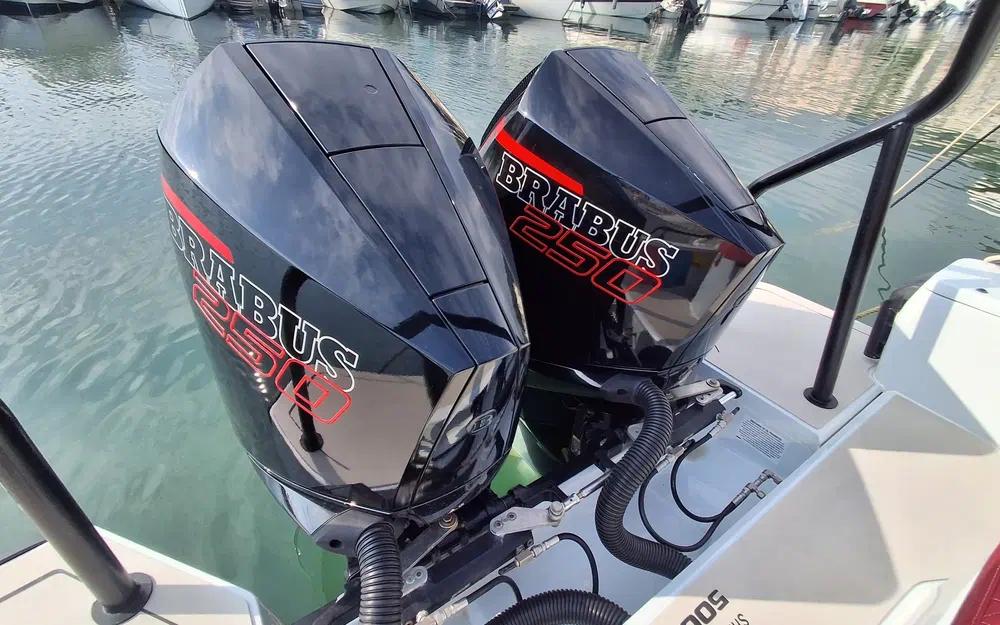 slider 7 Brabus Marine Shadow 500