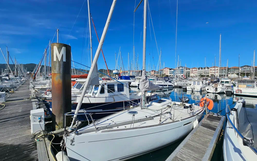 slider 0 Beneteau First 21.7