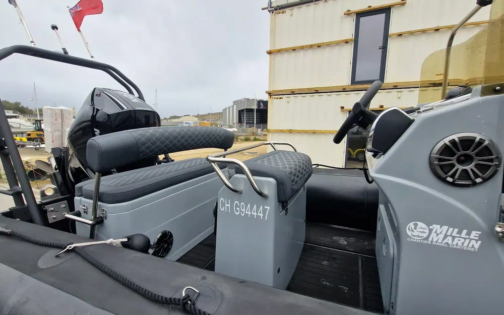 slider 4 3D Tender Patrol 670