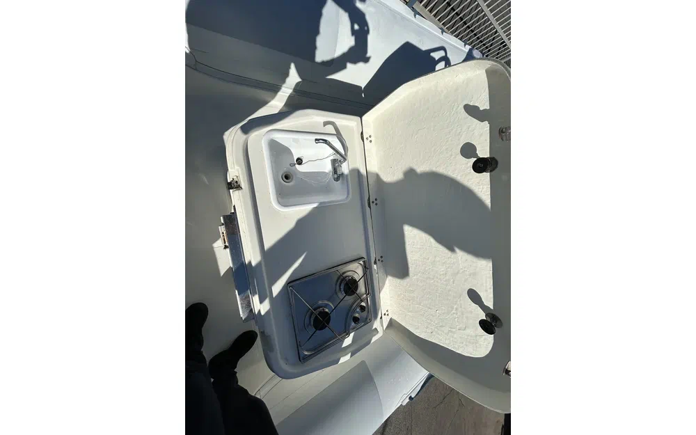 slider 6 Nautica Cab Dorado 8.7