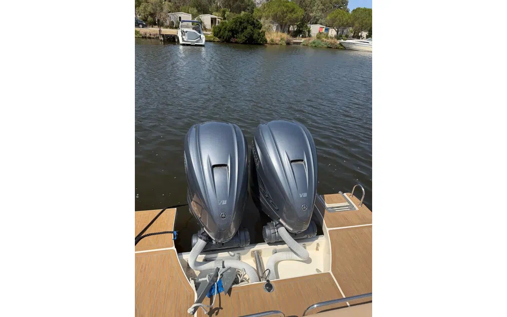 slider 3 Capelli Tempest 40