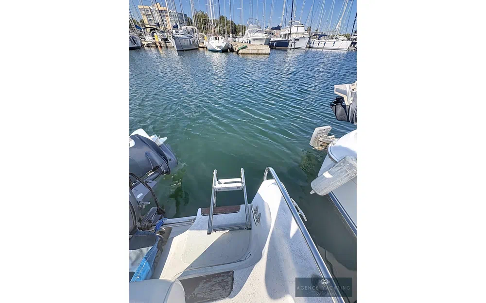 slider 21 B2 Marine Cap Ferret 502 Cc