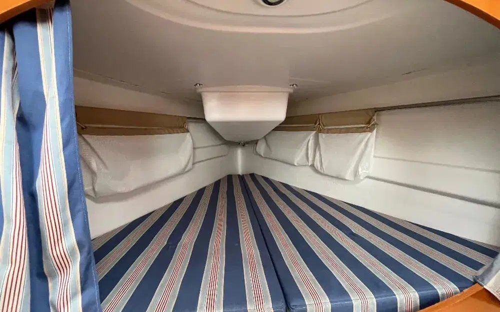 slider 8 Beneteau First 27.7