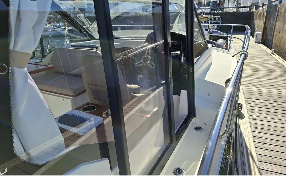 slider 18 Jeanneau Merry Fisher 895