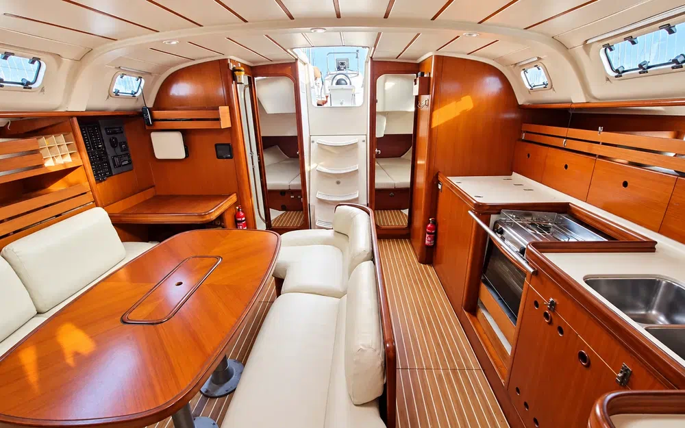 slider 18 Beneteau Oceanis 440