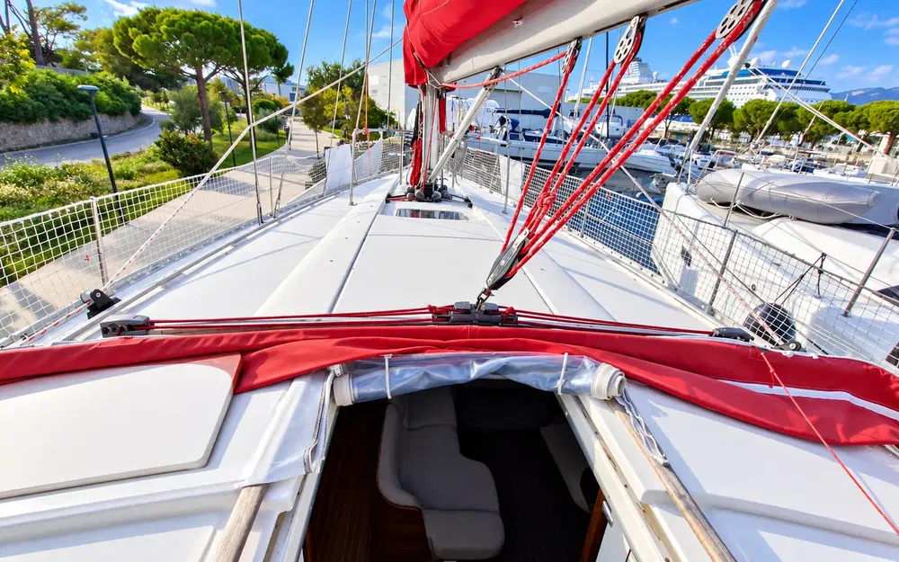 slider 3 Beneteau Oceanis 440