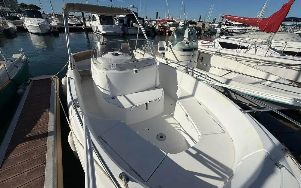 slider 3 Jeanneau Cap Camarat 6.5 CC