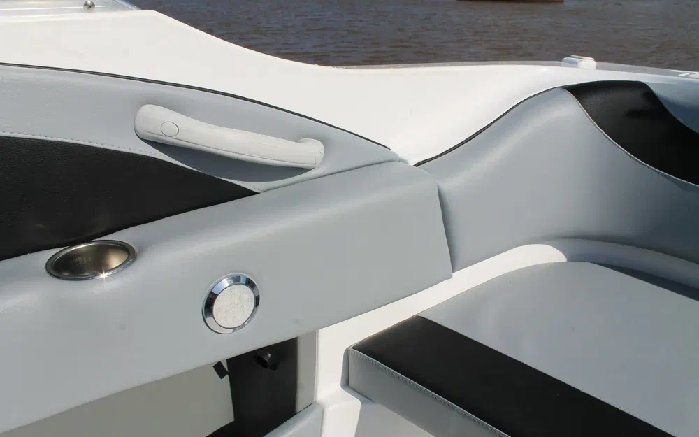 slider 8 Olympic Boat 580 BR